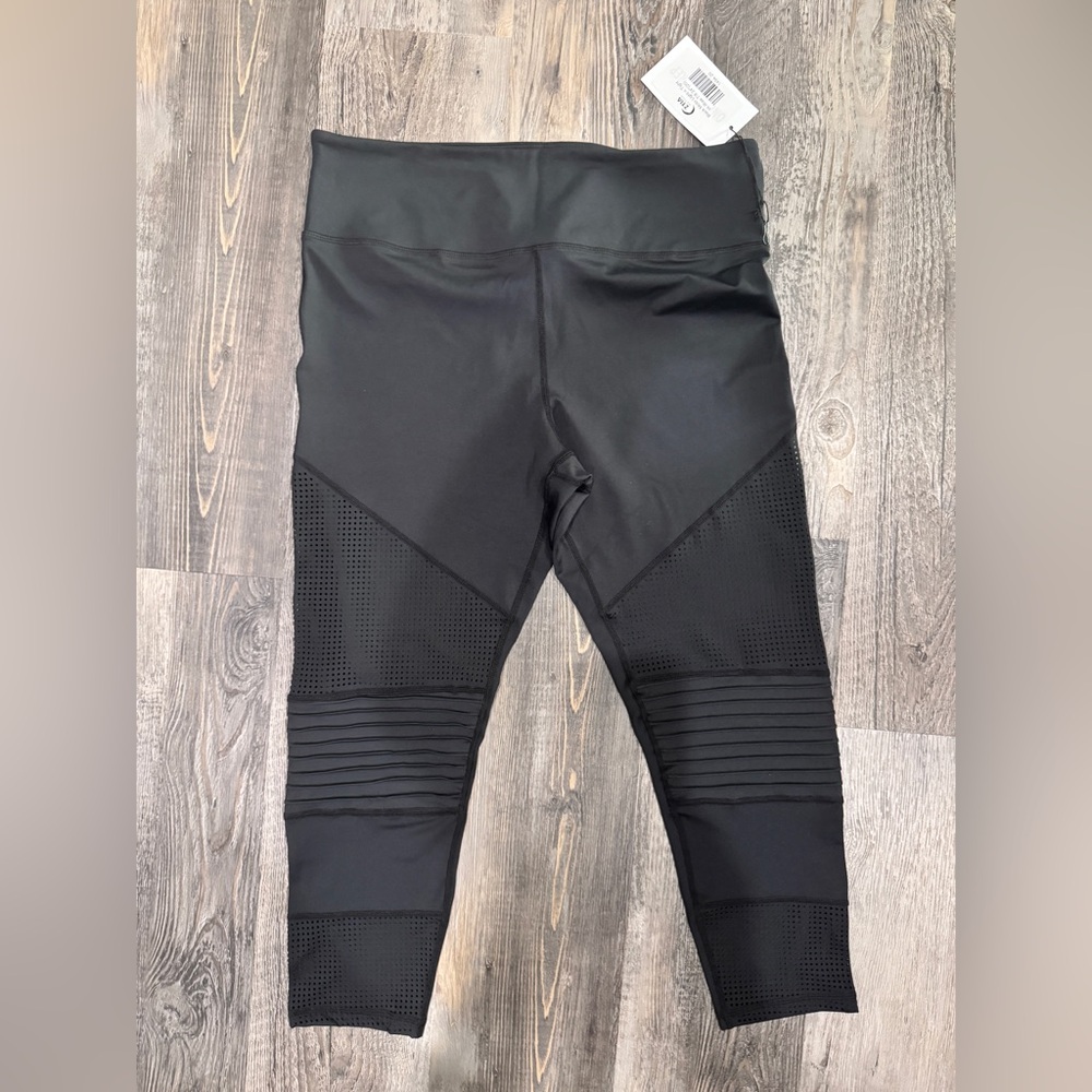 NWT Zyia Active Black Moto Light n Tight Hi-Rise 7/8 24”, Size 20